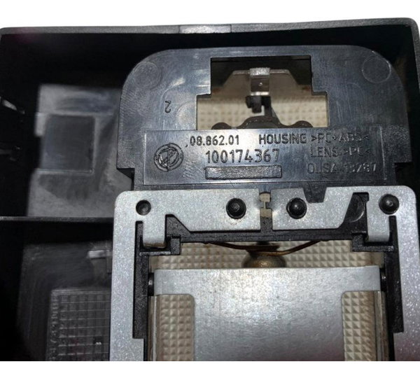 Luz Teto Cortesia Fiat Strada 1.4 2018