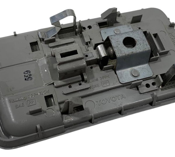 Lanterna Luz Teto Cortesia Toyota Corolla 2005