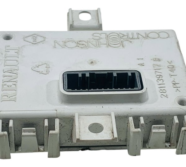 Modulo Comando Do Som Rádio Renault Sandero Logan 1.6 2019