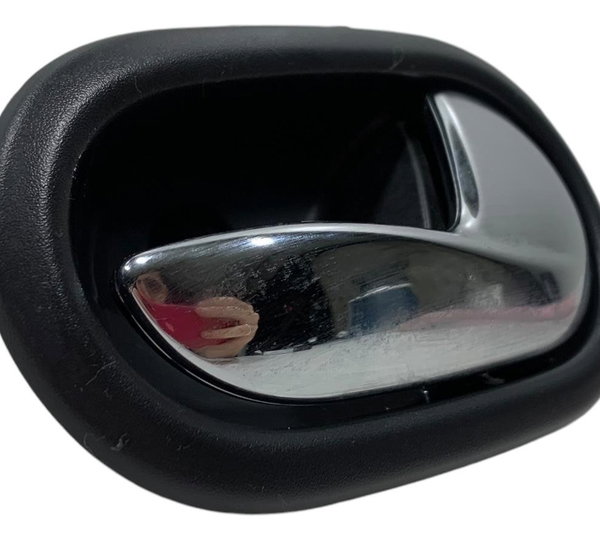 Maçaneta Interna Traseira Direita Renault Sandero 1.6 2019 Original Foto