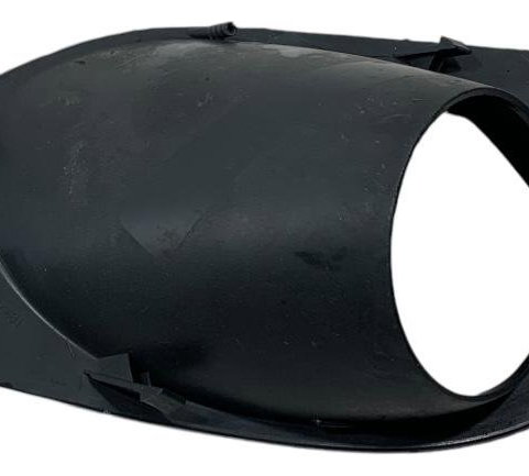Moldura Farol Milha Direito Fiat Palio Attractive 2015