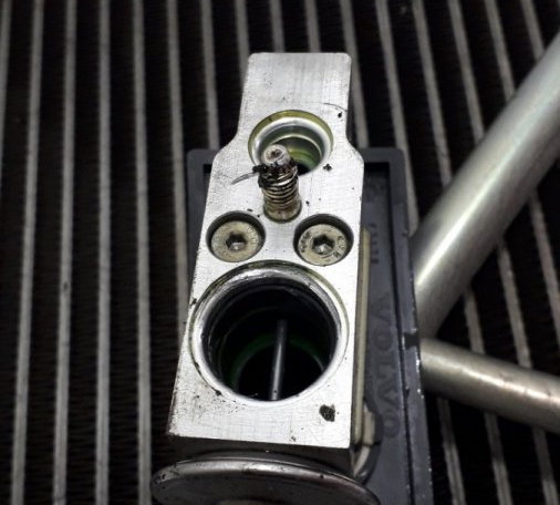 Evaporador Do Ar Condicionado Volvo Xc90 2.5 4x4 2005