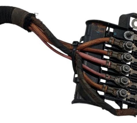 Caixa Fusivel Relé Bateria Volkswagen Amarok 2015