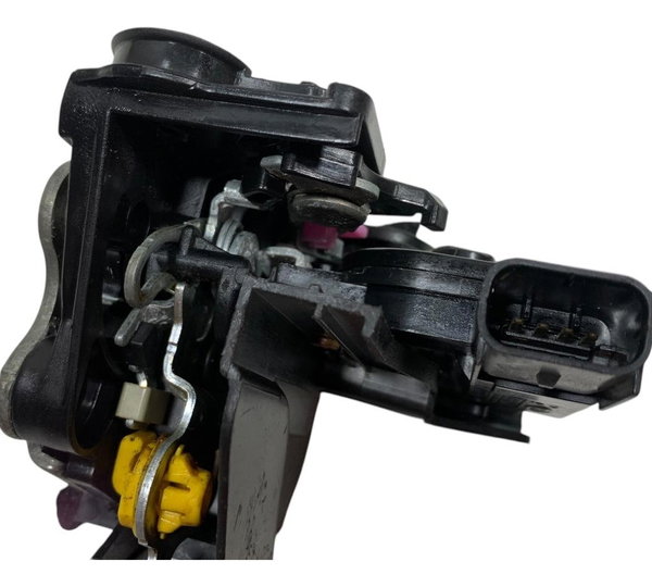 Fechadura Porta Dianteira Direita Hyundai Hb20 2015