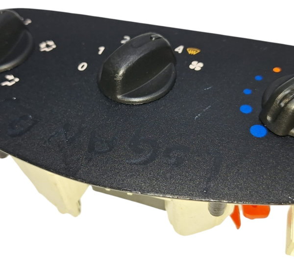 Comando Ar Quente/frio Renault Sandero 2009-2012 Detalhe