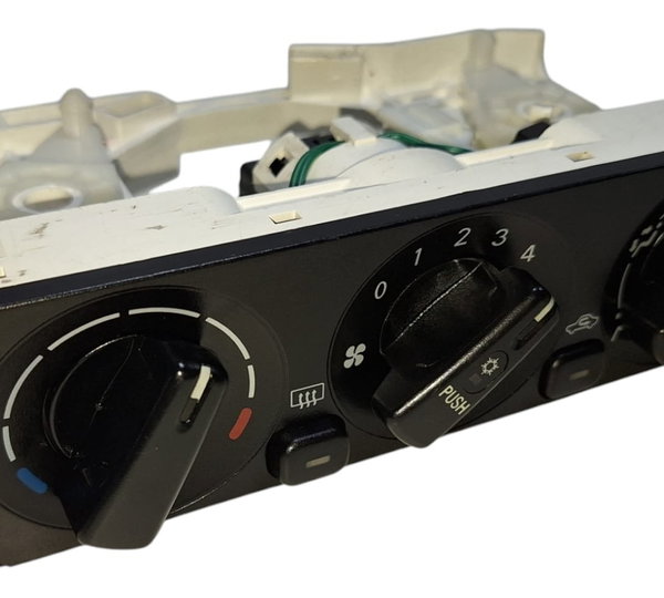 Comando Ar Condicionado Mitsubishi Pajero Tr4