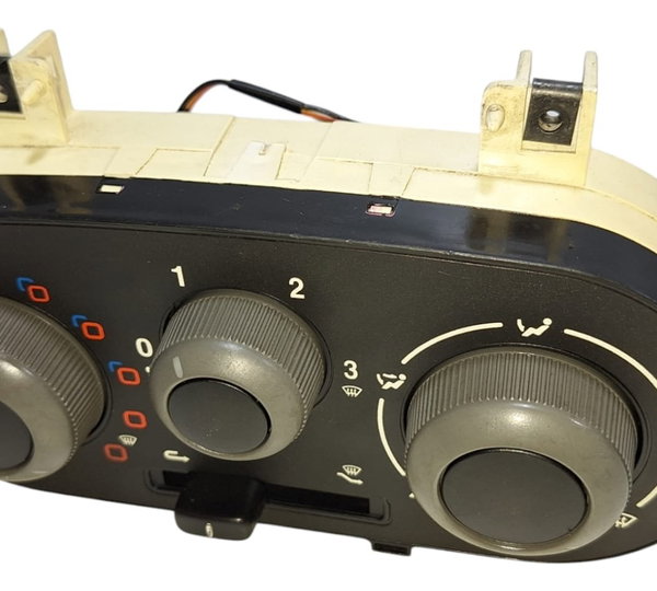 Comando Ar Quente/frio Fiat Uno Vivace 2011/2012