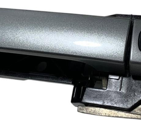 Maçaneta Externa Dianteira Direita Nissan Tiida 2011