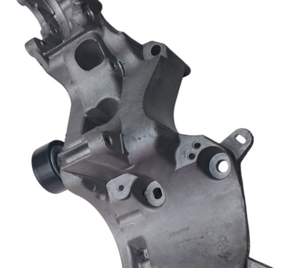 Suporte Do Alternador Arranque Renault Sandero 1.6 820094111