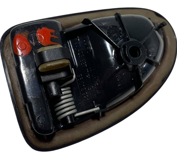Maçaneta Interna Esquerda Renault Clio 2005 C/detalhe