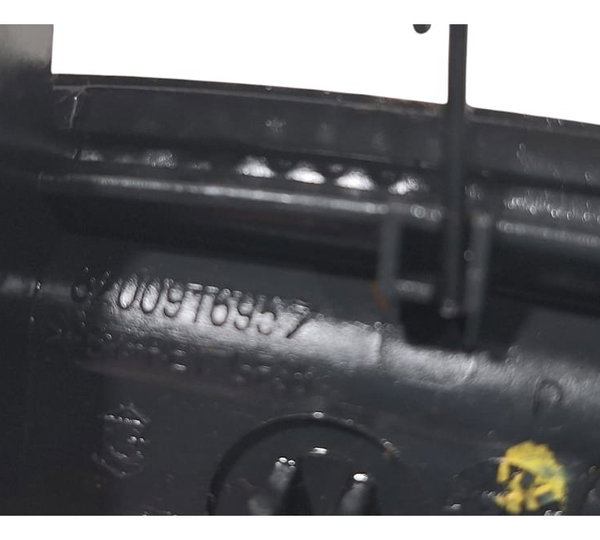 Maçaneta Externa Dianteira Direita Renault Clio  2012