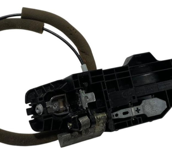 Maçaneta Externa Dianteira Direita Nissan Versa 2013