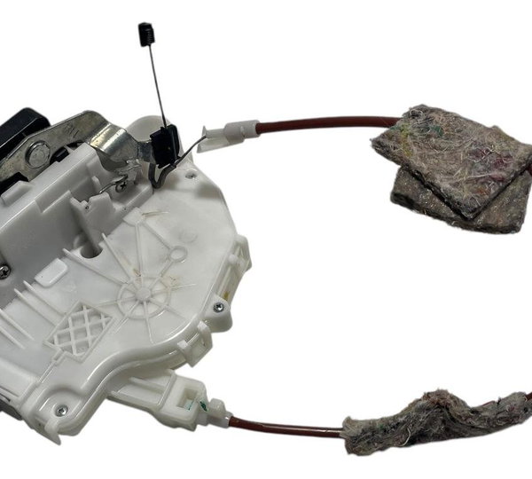 Fechadura Porta Dianteira Direita Volkswagen Fox 1.6 2013