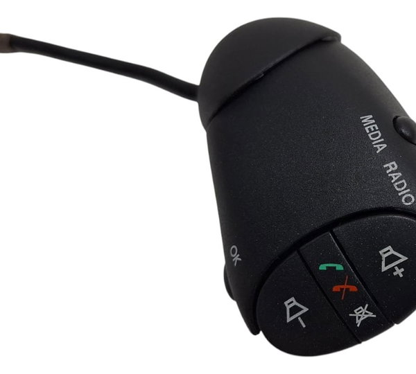 Comando De Som Renault Sandero Clio 2013-17