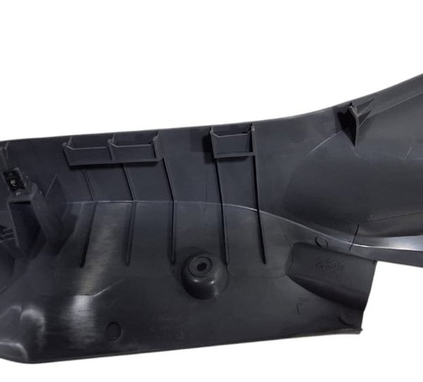 Moldura Coluna Traseira Direita Ford Focus 2009