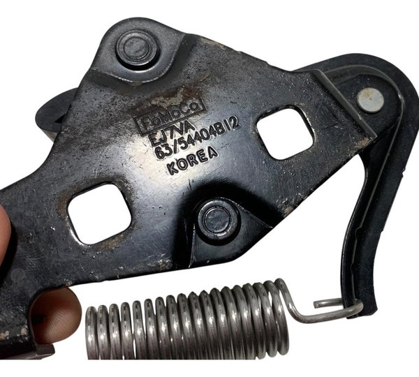 Batente Trava Porta Malas Ford Focus Sedan 2.0 2009