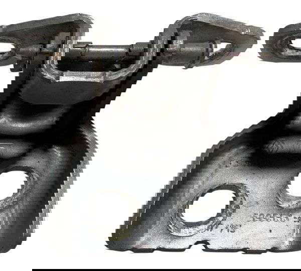 Dobradiça Inferior Dianteira Direita Renault Sandero 2015