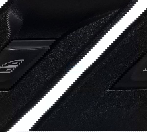 Botão Vidro Elétrico Traseiro Esquerdo Renault Sandero 2015