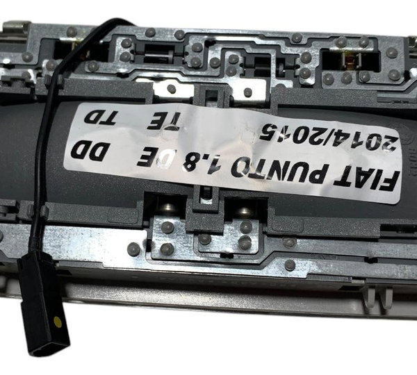 Luz Teto Cortesia Fiat Punto Sporting 1.8 2015
