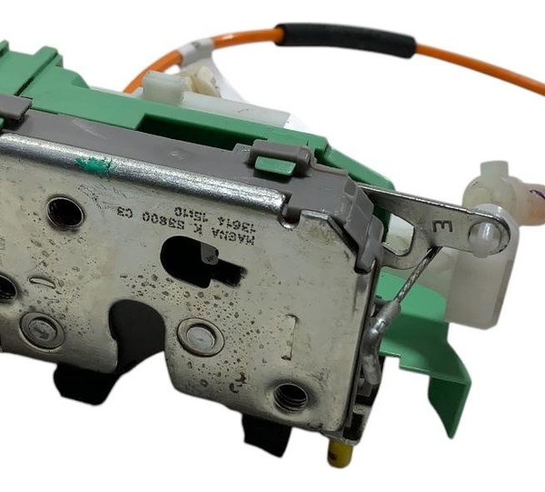 Fechadura Traseira Esquerda Fiat Punto 1.8 2015