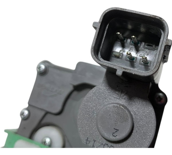 Fechadura Traseira Esquerda Fiat Punto 1.8 2015