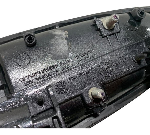 Maçaneta Externa Traseira Direita Fiat Punto 1.8 2015