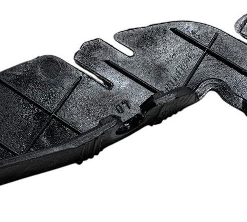 Guia Parachoque Traseiro Direito Fiat Punto 1.8 2015