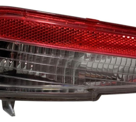 Defletor Olho Gato Traseiro Direito Fiat Punto 1.8 2015