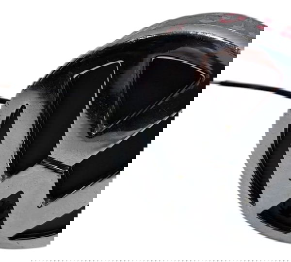 Emblema Fechadura Tampa Traseira Vw Polo 2011