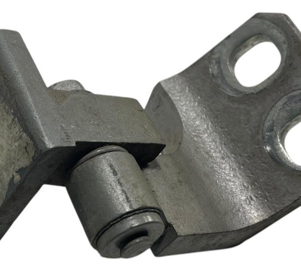 Dobradiça Inferior Dianteira Dir Fiat Palio 1.0 Attract 2014