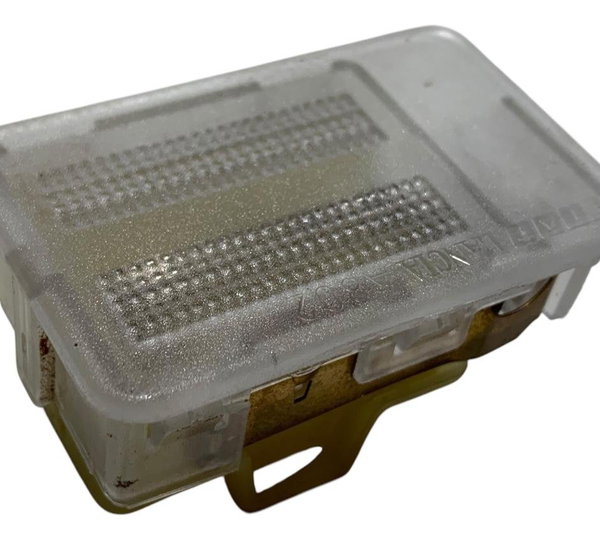 Luz Porta Malas Fiat Palio Attract 1.0 2014