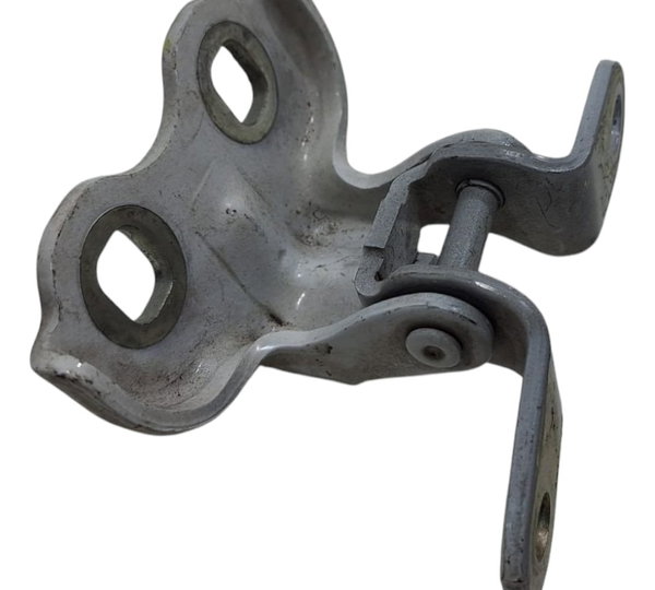Dobradiça Porta Traseira Direita Gm Onix 2019