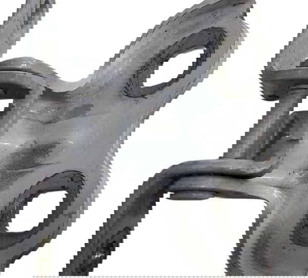 Dobradiça Porta Traseira Esquerda Gm Onix 2019