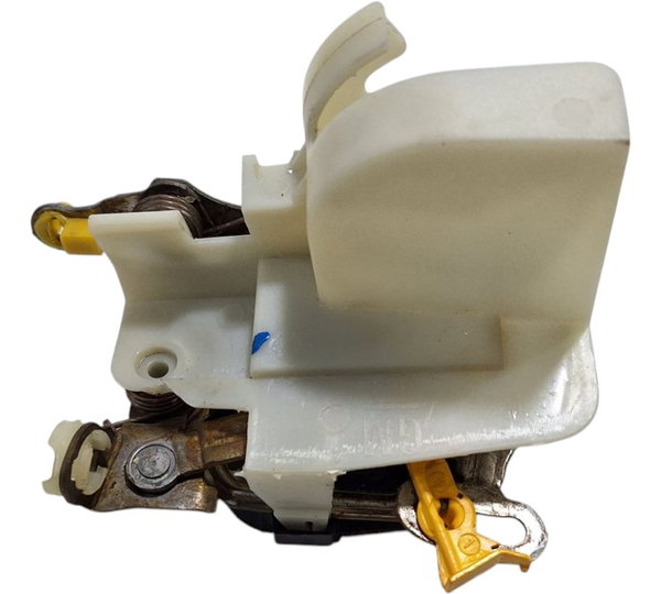 Fechadura Dianteira Direita Chevrolet Corsa/celta 1998-01