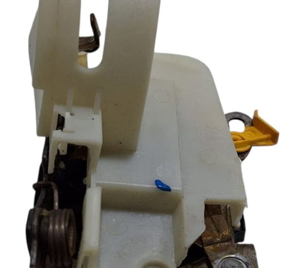 Fechadura Dianteira Direita Chevrolet Corsa/celta 1998-01