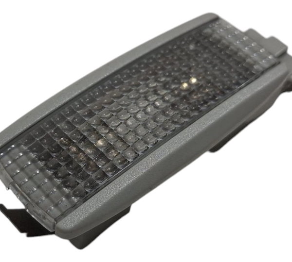 Lanterna Teto Cortesia Quebra Sol Vw Polo Golf Fox 2007-09