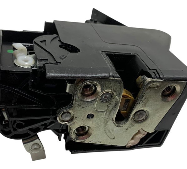 Fechadura Porta Dianteira Direita Renault Duster 1.6 2022