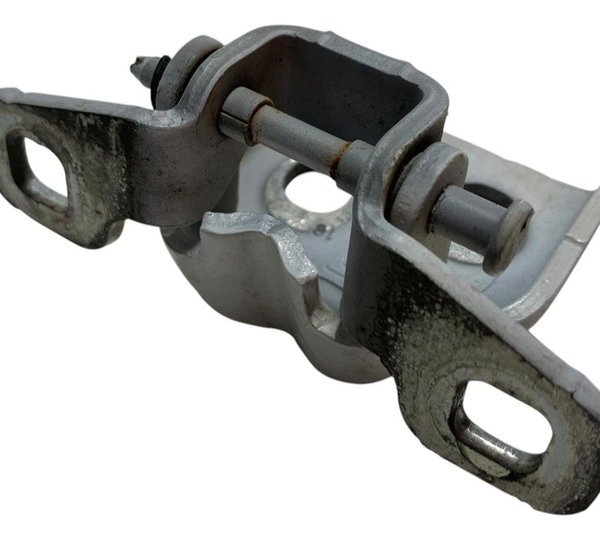 Dobradiça Inferior Dianteira Esquerda Renault Duster 2022
