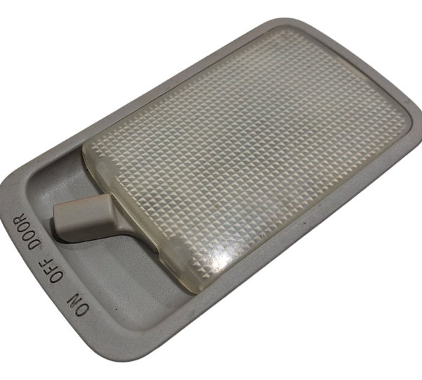Luz De Teto Toyota Corolla 2003