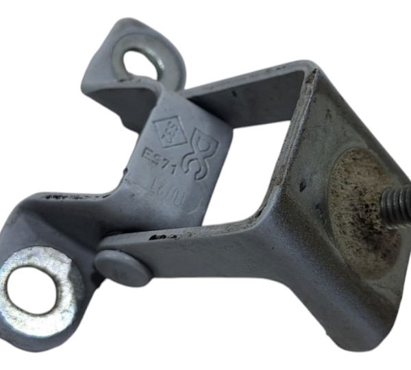 Dobradiça Tampa Traseira Renault Duster 2021-22