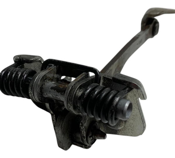 Limitador Porta Dianteira Esquerda Renault Duster 1.6 2022