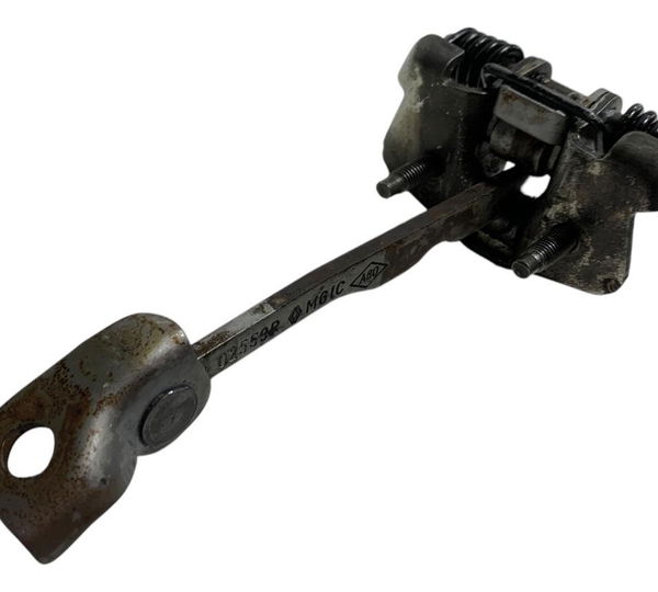 Limitador Porta Dianteira Esquerda Renault Duster 1.6 2022