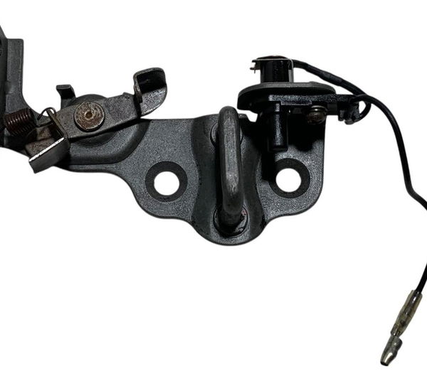 Batente Fechadura Tampa Traseira Porta Malas Jac J3 2012