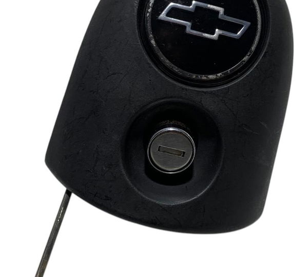 Moldura Cilindro Chave Tampa Traseira Chevrolet Corsa 1998