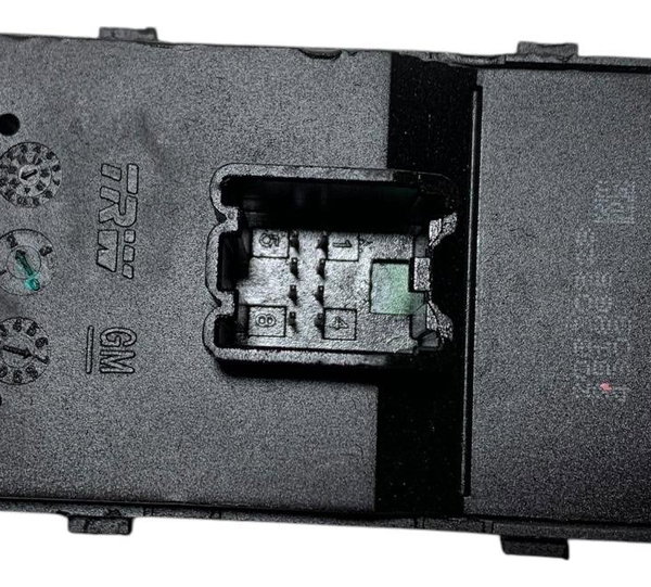 Comando Botão Vidro Dianteiro Esquerdo Tracker Cruze Onix 14