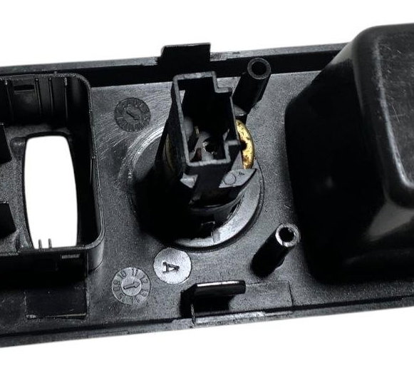 Moldura Botão Sensor Ré Renault Duster 2014