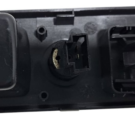 Moldura Acendedor E Botão Sensor De Re Renault Duster 2014