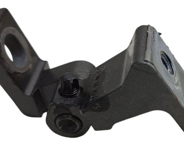 Dobradiça Porta Dianteira Esquerda Voyage 2010