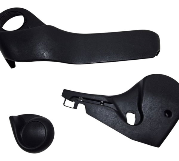 Acabamento Banco Dianteiro Direito Nissan March 2013