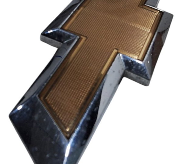 Emblema Grade Onix Prisma Lt Ltz 2015-17